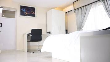 Deluxe-Zimmer | Laptopgeeigneter Arbeitsplatz, kostenloses WLAN