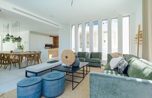 TV, fireplace - Unique & Luxurious Villa with Heated Pool! (Mijas Costa)