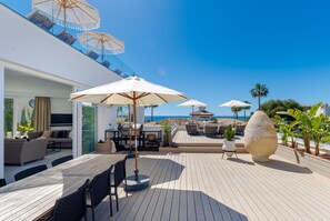 Outdoor dining - Unique & Luxurious Villa with Heated Pool! (Mijas Costa)