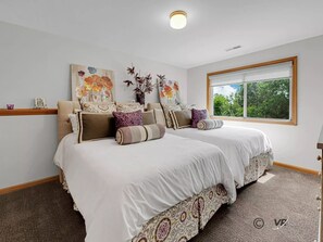 3 habitaciones, wifi gratis y ropa de cama