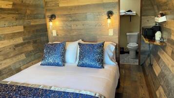 1 habitación, wifi y ropa de cama