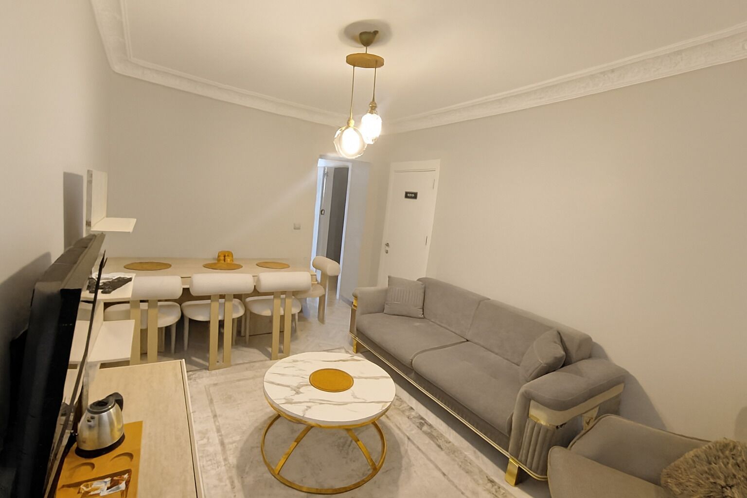 Apartment, 2 Bedrooms | Living area