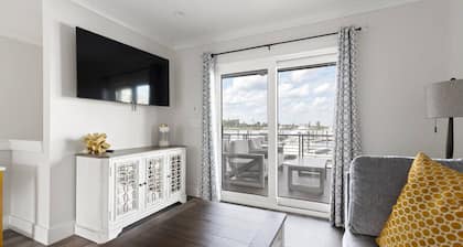 Escape @ The Cove Riverwalk Villas