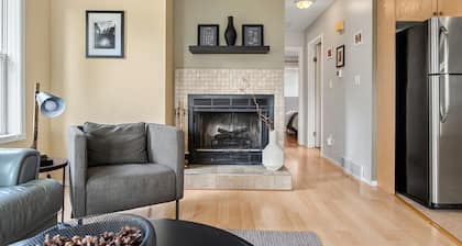 Forest Heights | Central | King Bed | Affordable