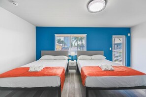 1 bedroom, desk, iron/ironing board, WiFi