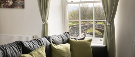 تلفزيون ذكي