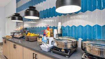 Free daily full breakfast