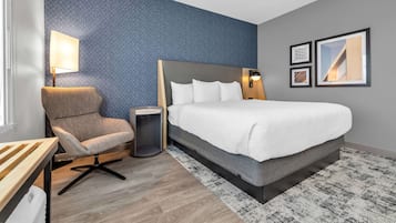 Room, 1 King Bed, Non Smoking | In-room safe, individually decorated, individually furnished, desk