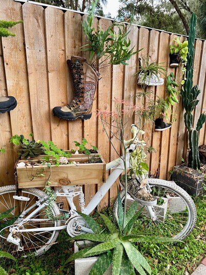 Seaside Dreams Cottage at Coco Ranch