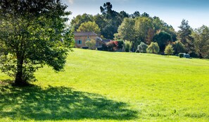 Property grounds - The Stables - Two Bedroom (Cassagnes)
