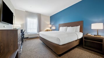 Desk, free WiFi, bed sheets