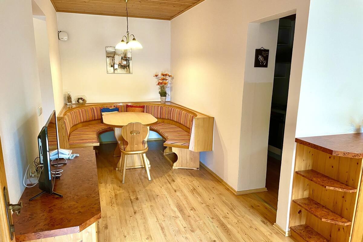 Comfort Apartment | In-room safe, blackout drapes, WiFi (free), bed sheets