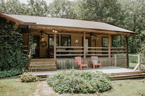 Baker Ford Apartment - Cheerful vintage 1 bedroom