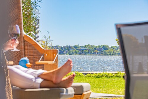 Schlei-Koje 2 -  Terrasse, Strandkorb, Gartenmöbel, Grill, Schreibtisch, Dusche