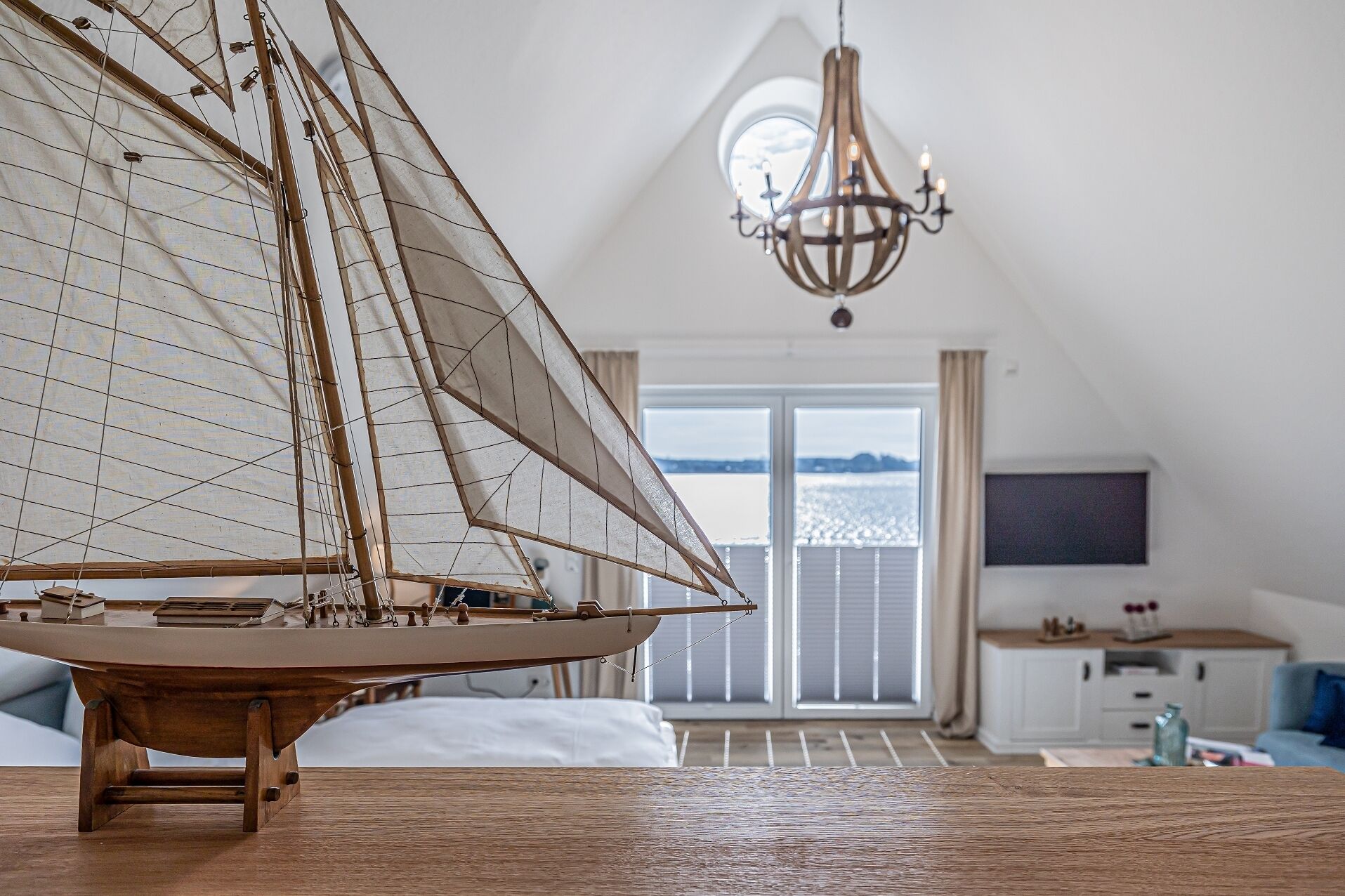 1 غرفة نوم ومكتب وسرير سفر وواي فاي مجانًا