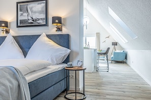 1 chambre, bureau, lit parapluie, Wi-Fi gratuit