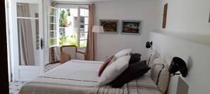 4 habitaciones, wifi y ropa de cama 