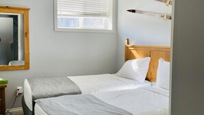 2 bedrooms