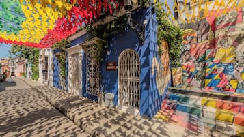 숙박 시설 정면