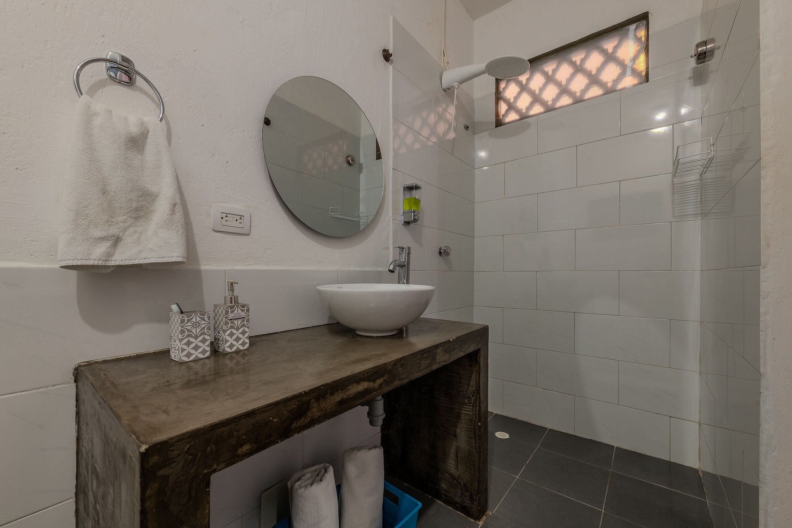 Dormitorio compartido | Baño