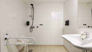 Baño para personas con discapacidad