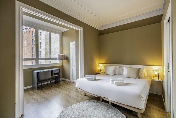 4 chambres, fer et planche à repasser, Wi-Fi gratuit, draps fournis