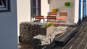 屋外ダイニングエリア