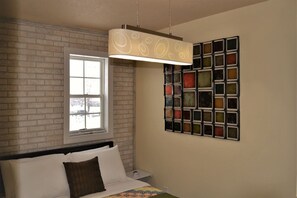 3 Schlafzimmer, Schreibtisch, Bügeleisen/Bügelbrett, WLAN