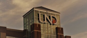 The Gateway: experience a stylish and welcoming lodging, perfect for groups.