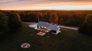 Exterior - Bright + Cozy Cottage | 2 Miles to Old Man's Cave! (South Bloomingville)