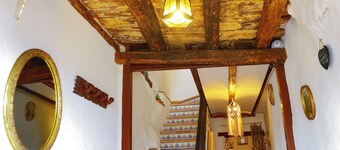 'La Casa de Lola' Casita de Pueblo Restaurada
