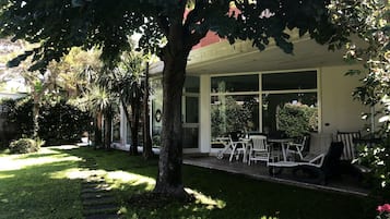 Buiten dineren