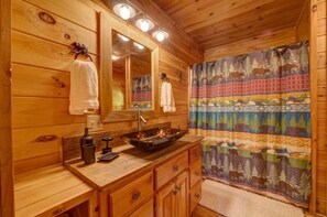 Badewanne, Haartrockner