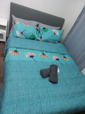 1 chambre, bureau, fer et planche Ă repasser, Wi-Fi gratuit