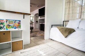 2 多间卧室、WiFi