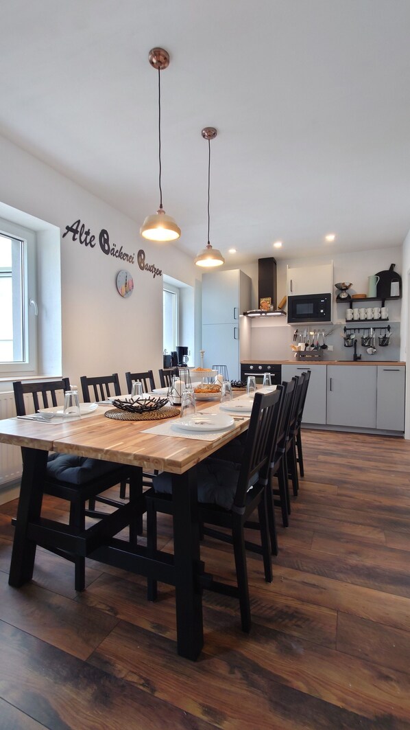 Apartamento Gallery | Servicio de comidas en la habitación