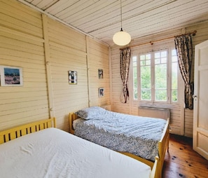 2 Schlafzimmer, Bügeleisen/Bügelbrett, WLAN, Bettwäsche