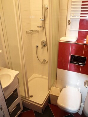 Towels - Ana Guest House - Studio with private balcony (Nin)
