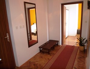 2 dormitorios, Internet, ropa de cama