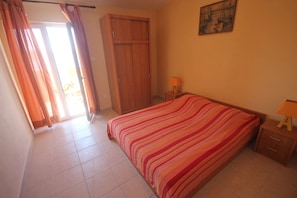 2 habitaciones, acceso a internet y ropa de cama 