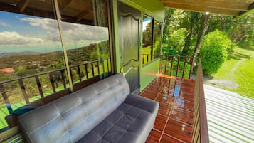 Habitación familiar | Balcón