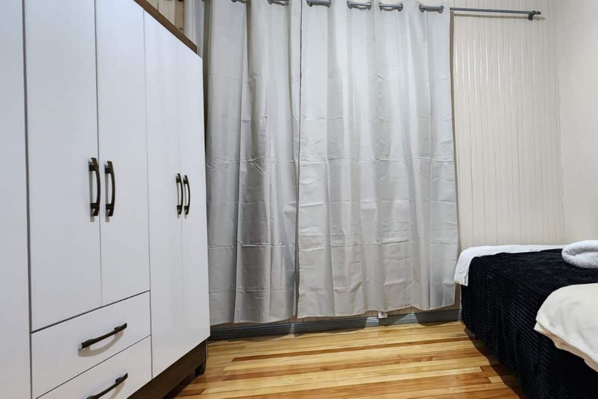Singola Comfort | 1 camera, una scrivania, Wi-Fi gratuito