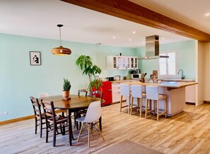 Dining - Chez Georges - House 3 - Lakes and Gorges du Verdon (ESPARRON DE VERDON)