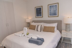 2 間睡房、熨斗/熨衫板、Wi-Fi、床單