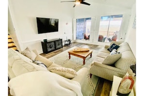 Smart TV, books, stereo, printers