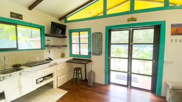Fridge, microwave, coffee/tea maker, toaster
