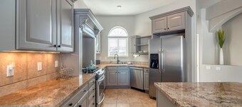 Desert Trails: Private Balcony Close to the Golf Course