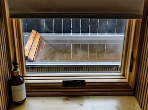 1 bedroom, individually decorated, individually furnished