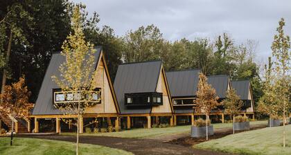 Finger Lakes Treehouse & Spa