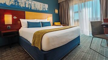Standard Room | Desk, bed sheets